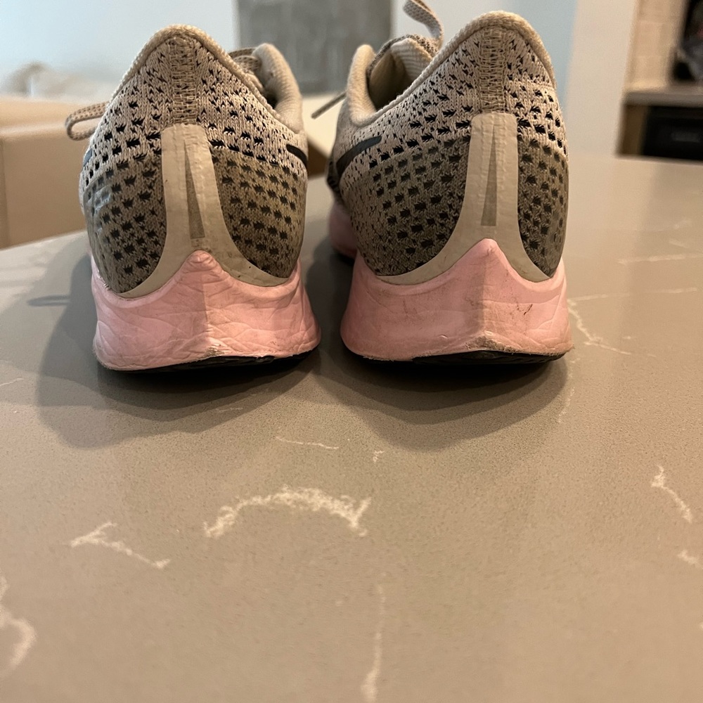 ✨ Nike ✨ shoes!! Size 7! - Picture 6 of 7